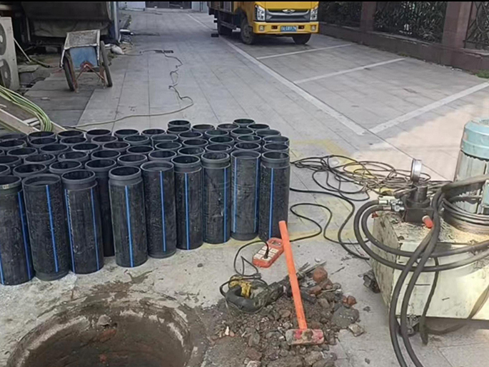 广河PE置换管厂家 DN315置换管 非开挖管短管置换